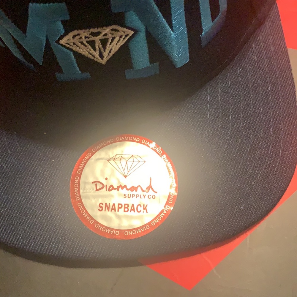 DM💎ND SnapBack - Picture 2 of 2